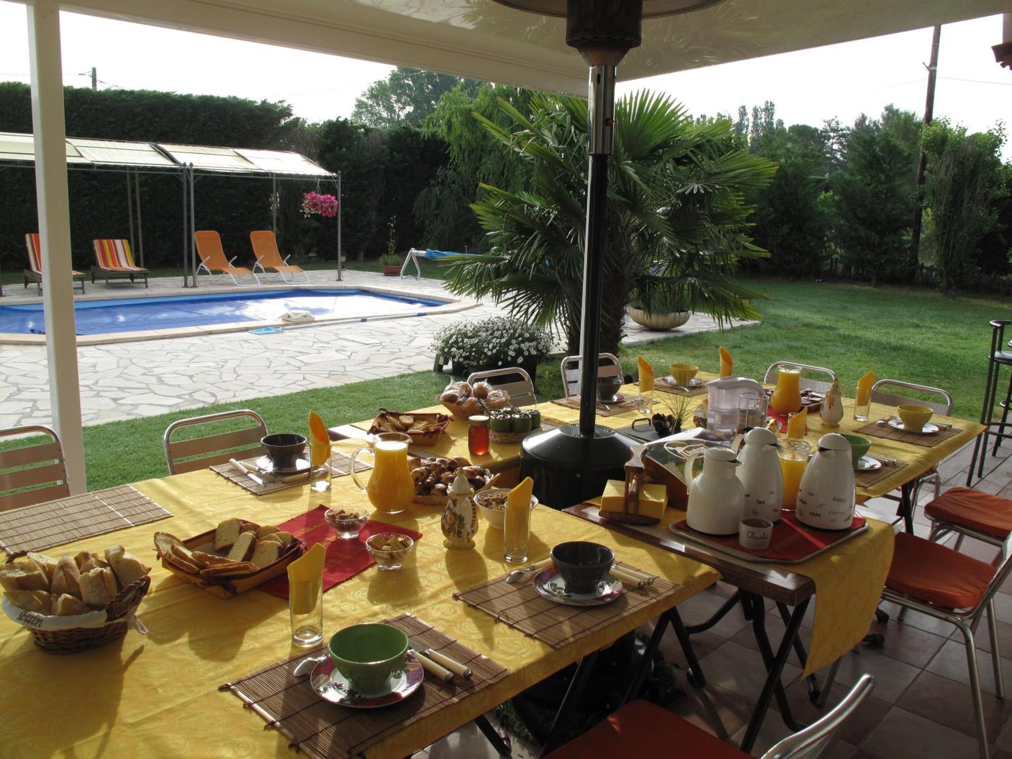 L'etape Provencale Bed & Breakfast